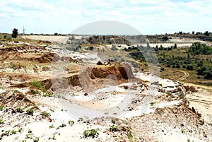 Industrial working out of forming sand
