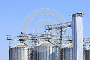 Industry silo for starage goods and material