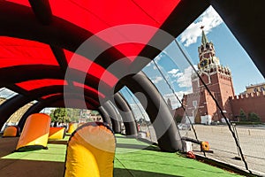 Inflatable hangar for paintball against Kremlin.