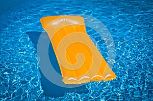 Inflatable mattress floating