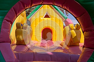 Inflatable toy house for kids