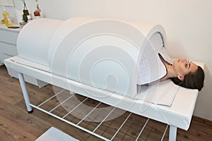 Infrared heat tunnel for slimming body