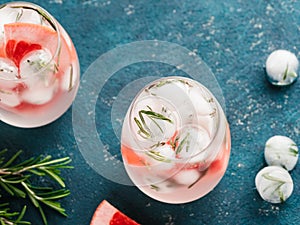 Infused detox water with grapefruit and rosemary