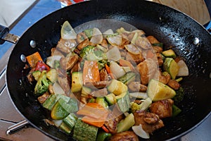 Ingredients for the preparation of chop suey recipe