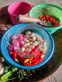 the ingredients for traditional Indonesian spicy chili sauce