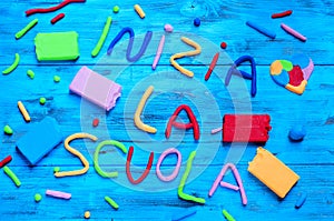 Inizia la scuola, back to school written in italian photo