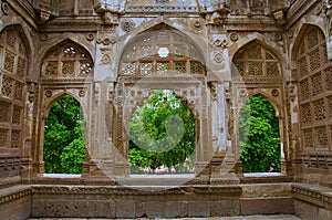 Inner carved wall of Jami Masjid Mosque, UNESCO protected Champaner - Pavagadh Archaeological Park, Gujarat, India. Dates to 151