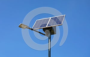 Innovative and sustainable street lamp powered by a photovoltaic panel