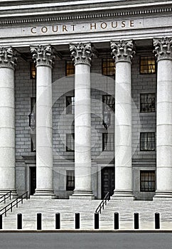 Inscription on the courthouse