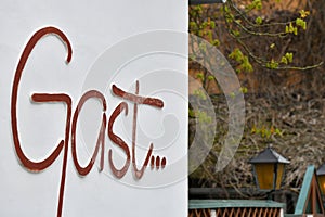 Inscription `Guest` at Wirtshaus Knapp am Eck in Steyr,