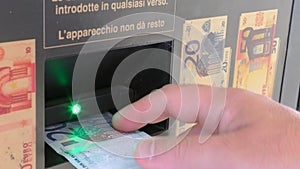 Insertion of a euro banknote