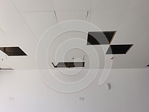 Install the ceiling frame