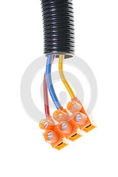 Installation electrical cables with terminal block