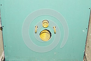 Installation of a flush system