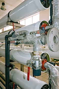 Installation of industrial membrane devices