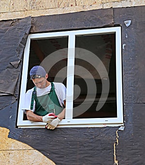 Installation of plastic windows