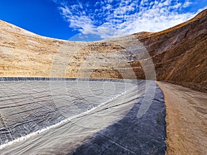 Installation process of geosynthetics in industry and mining