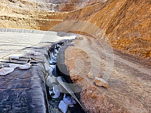 Installation process of geosynthetics in industry and mining
