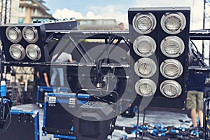 Installation of professional sound, light, video and stage equipment for a concert