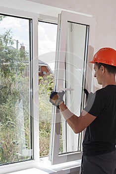 Installation and repair of plastic windows