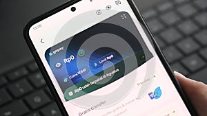 Installing GoPay Application on Android smartphone.