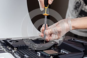 Installing the solid state hard drive on the computer motherboard