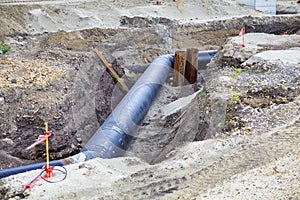 Installing underground steam piping systems