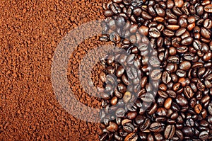 INSTANT COFFEE VS COFFEE BEANS photo