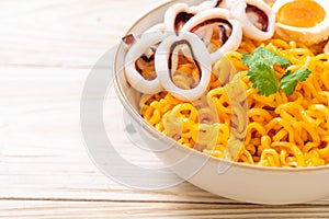 instant noodles salt egg flavour with squid or octopus