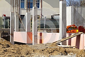 Insulation and waterproofing of the building foundation