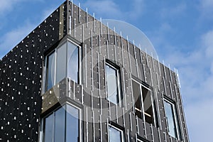 Insulation with wind protection for the facade of a new building