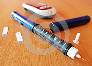 Insulin pen with needle for insulin injection for  diabetics