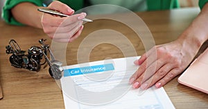 Insurer agent transfers car insurance contract document to tenant