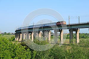 Intercity train on the estacade