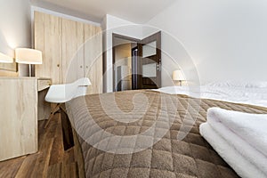 Interior design: Modern Bedroom