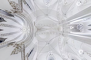 interior dome and looking up into old large choral Jewish synagogue ceiling