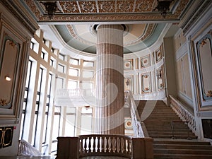 Interior hall with huge pillar