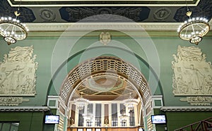 Interior Kiyevskaya railway station (Kiyevsky railway terminal, Kievskiy vokzal) -- Moscow, Russia