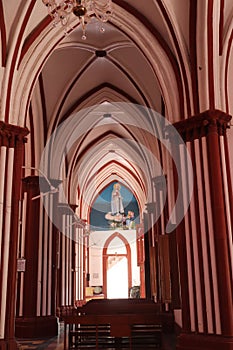 Interiors of Basilica of the Sacred Heart of Jesus - ancient architecture - Indian Church - Pondicherry religious pilgrim trip