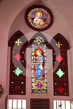 Interiors of Basilica of the Sacred Heart of Jesus - ancient architecture - Indian Church - Pondicherry religious pilgrim trip