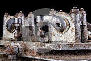 Internal combustion engine tappets in a speedway motorcycle. Timing system in a single-cylinder engine running on ethanol