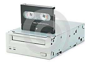 Internal tape drive unit and cassette
