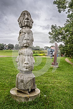 Internationale unknown sculpture event at the Trois Berets parc in Saint Jean Port Joli