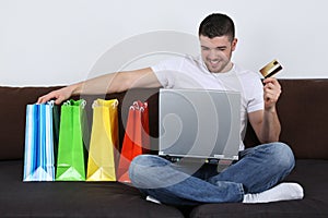 Internet shopping with shopping bags