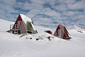 Inuit hut