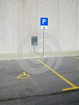Invalid parking place photo