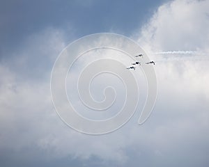 Inverted Thunderbirds