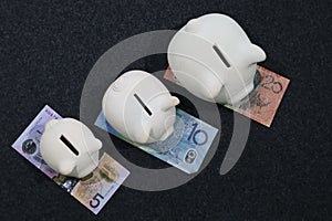 investment and savings with australian money