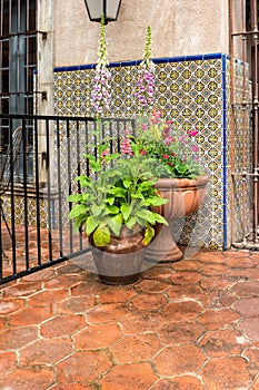 Inviting details, Tlaquepaque in Sedona, Arizona