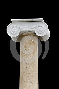 Ionic order pillar